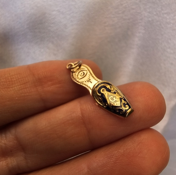 10k Solid Gold Sandal Charm / Pendant - Picture 5 of 10